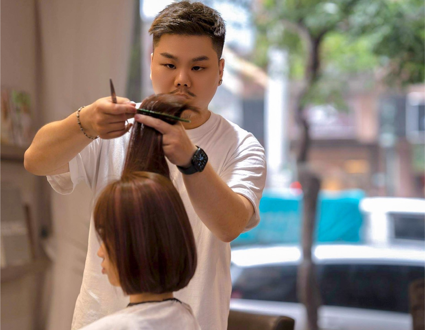 Gee hair salon